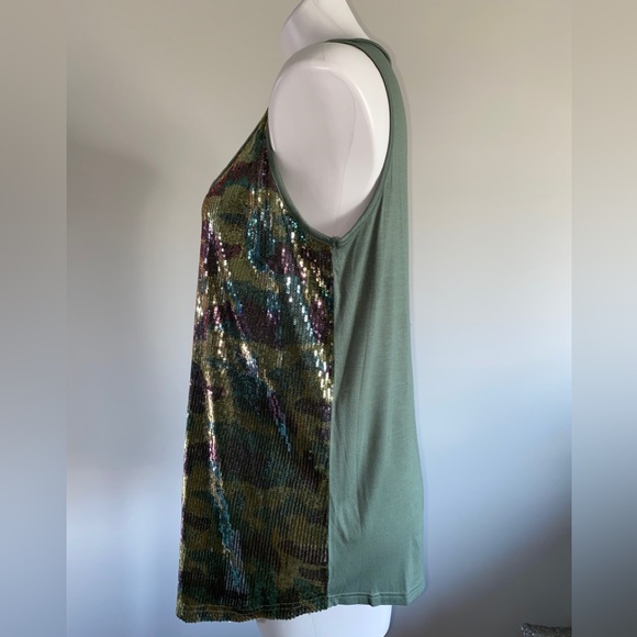 Celestial Blue camo sequin tank top in size L - Picture 2 of 6